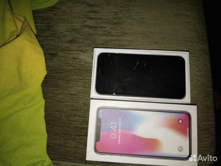 iPhone X, 256 ГБ