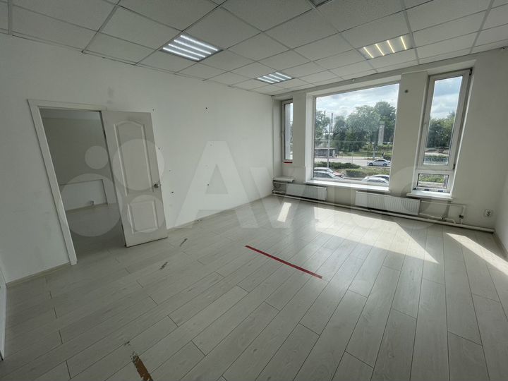 Сдаётся помещение: 40м²; 2-этаж