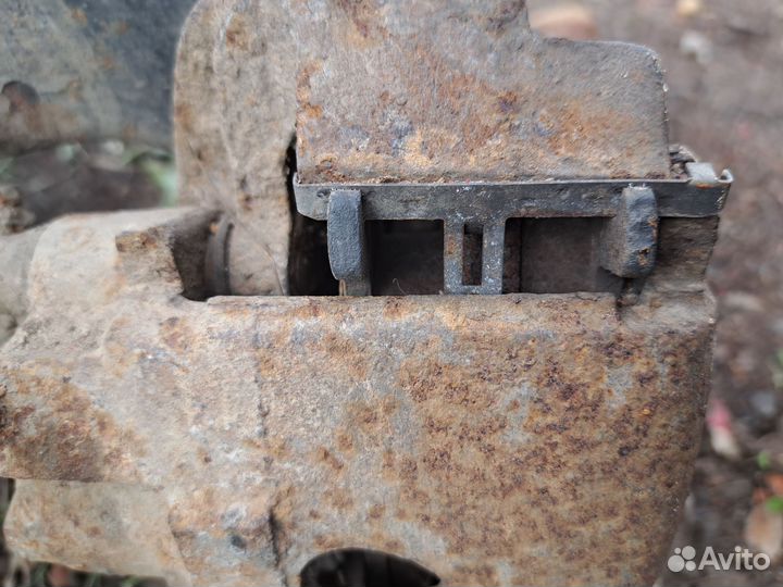 Передние стойки фольцваген пассат б2