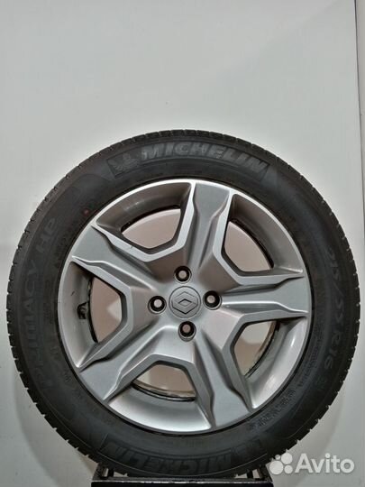 Michelin Primacy HP 215/55 R16