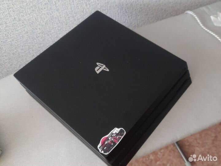 Sony playstation 4 PS4 pro 1tb