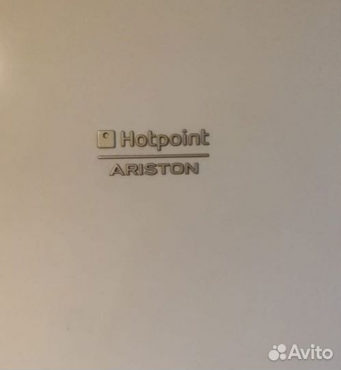 Холодильник Hotpoint ariston бу