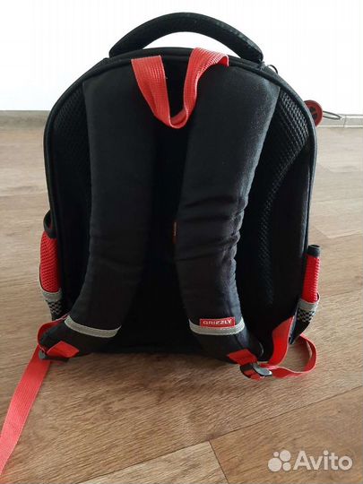 Школьный рюкзак