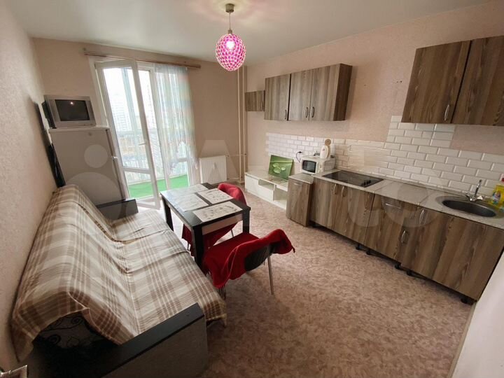 2-к. квартира, 80 м², 10/20 эт.