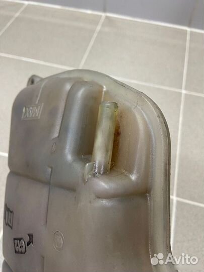 Расширительный бачок Audi A6 2000 г