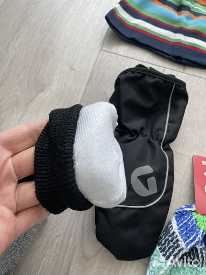 Шапки,шлемы Reima,HM,Benetton