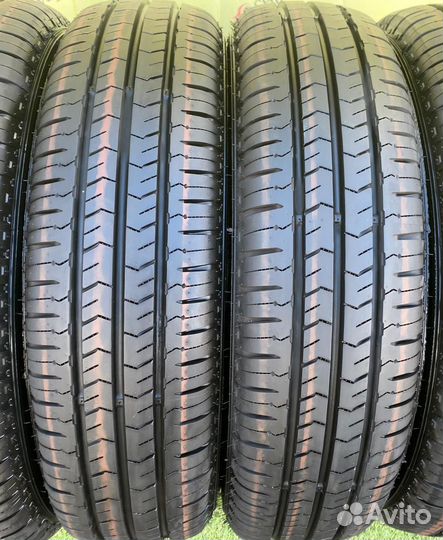 Nexen Roadian CT8 185/80 R15C 103R