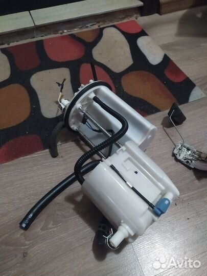 Топливный насос toyota RAV 4