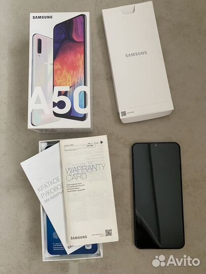 Samsung Galaxy A50, 4/64 ГБ