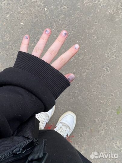 Аппаратный маникюр