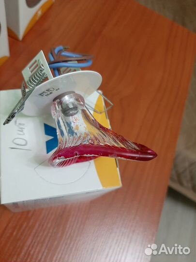 Светильники точечные встраиваемые