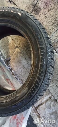 Bridgestone Ice Cruiser 7000 205/55 R16