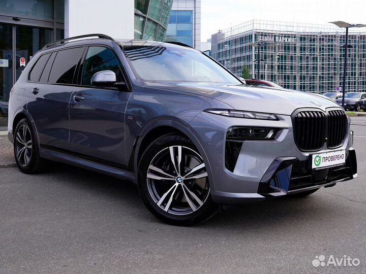 BMW X7 3.0 AT, 2022, 966 км