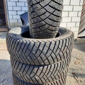 Goodyear Ultragrip Ice Arctic 205/65 R15