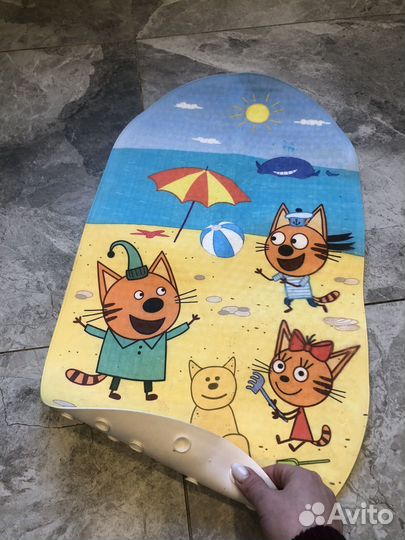 Коврик для ванной противоскользящий