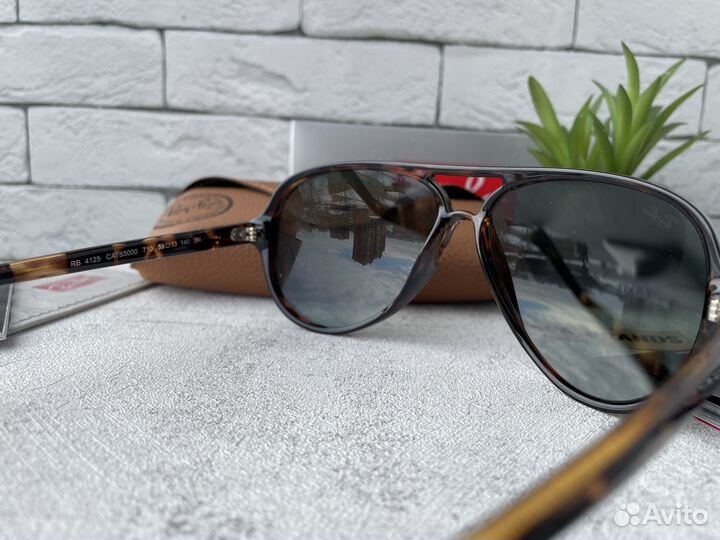 Солнцезащитные очки ray ban Cats