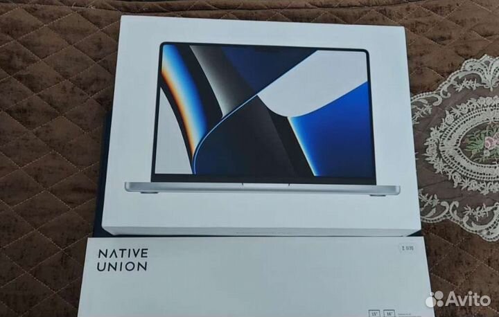 MacBook Pro M1, RAM 16 гб, SSD 1024 гб