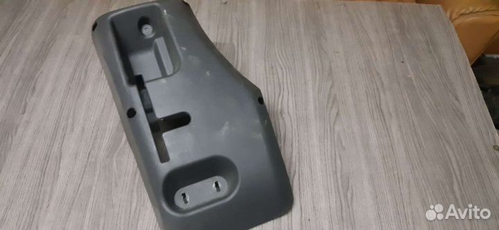 Кожух подрулевой priora