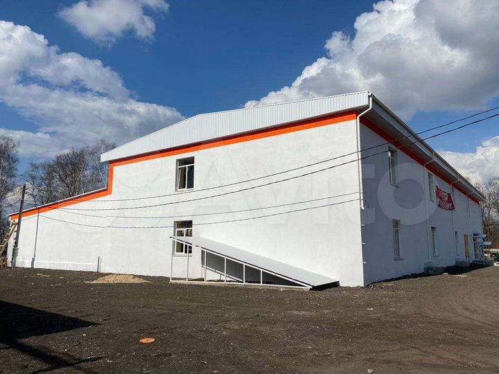 Торговая площадь, 2400 м²