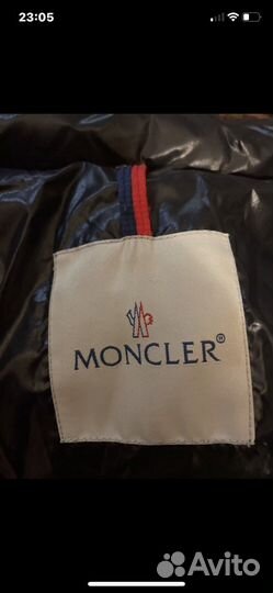 Пуховик Moncler женский