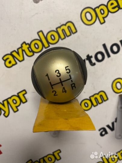 Ручка рычага МКПП Ford Focus 2