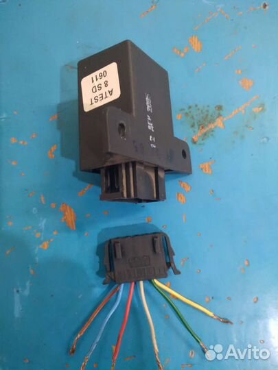Реле центрального замка на 105 Волгу