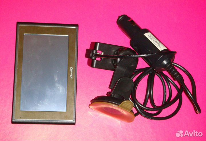 Навигатор Mio Moov 300