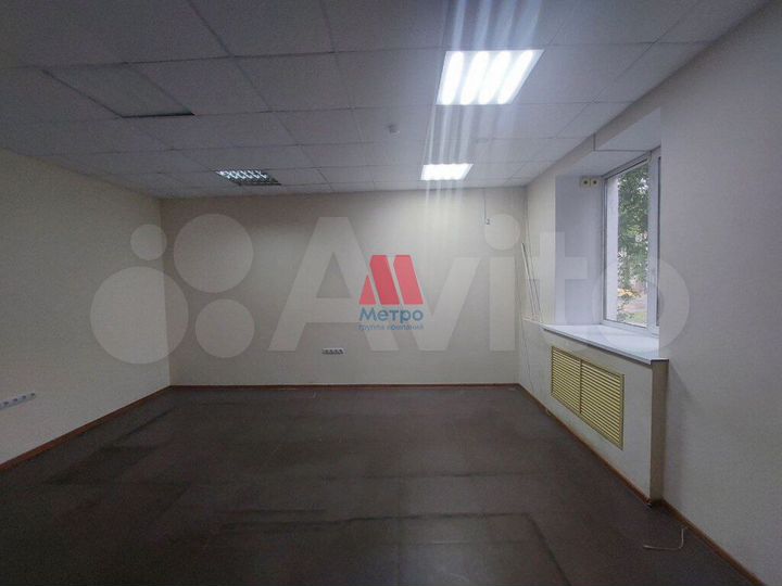 Отдельный вход 75м2