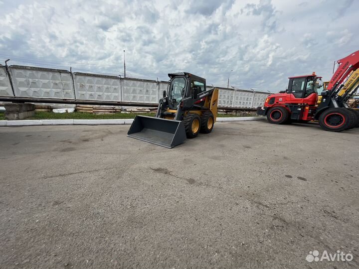 Мини-погрузчик Lonking CDM312, 2023