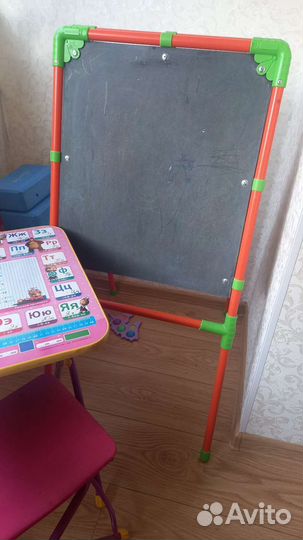 Детский столик и стульчик