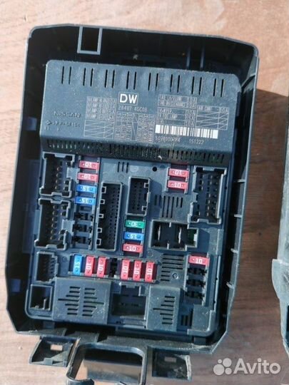 Блок предохранителей Infiniti Q50 V37 M274DE20AL