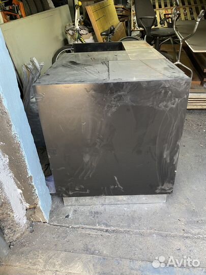 Стойки ресепшена