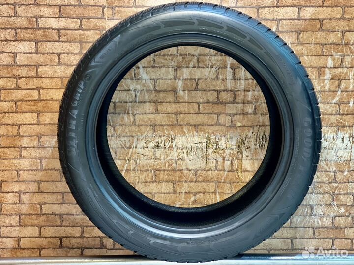 Goodyear UltraGrip Performance Gen-1 275/45 R21