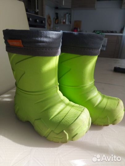 Детская обувь