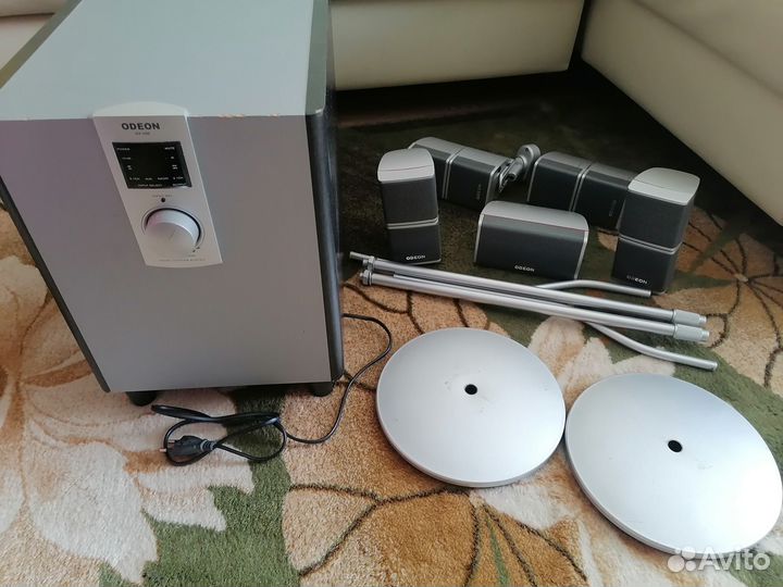 Активный сабвуфер и колонки odeon AV system AV-100