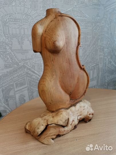 Статуэтка Фигура