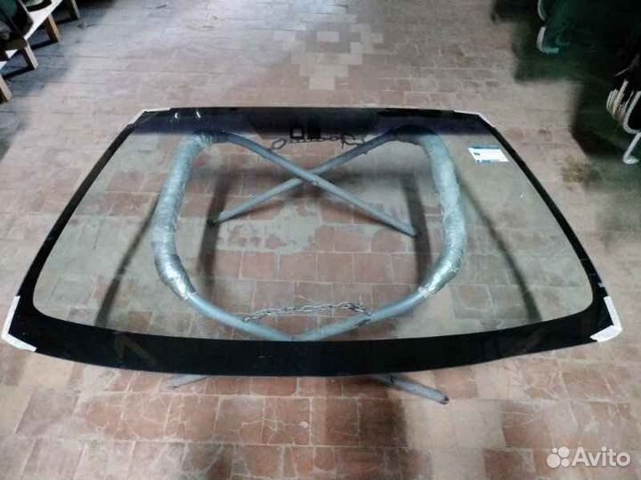 Лобовое стекло Fiat Grand Punto
