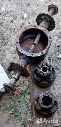 Запчасти на погрузчик