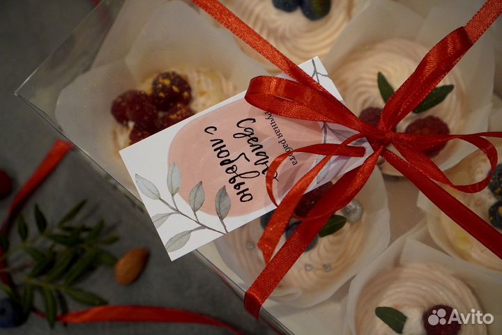 Меренговый рулет, Капкейки, Торты