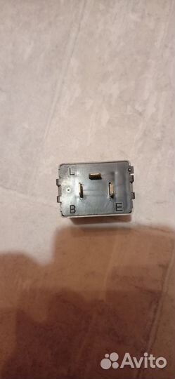 Реле Mitsubishi Pajero 2