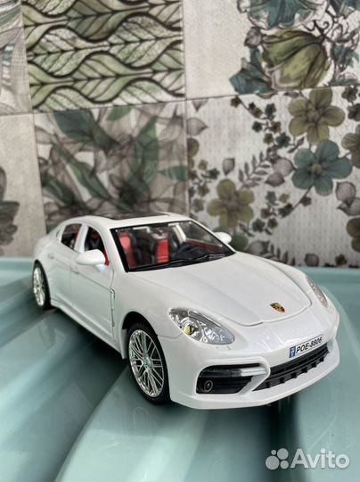 Машинка железная porshe новая