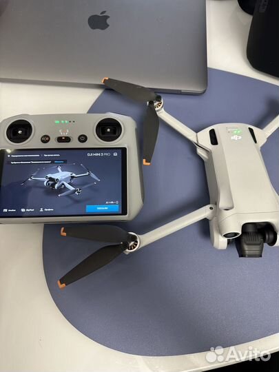 Квадрокоптер DJI Mini 3 pro RC 2.4/5.8 ггц
