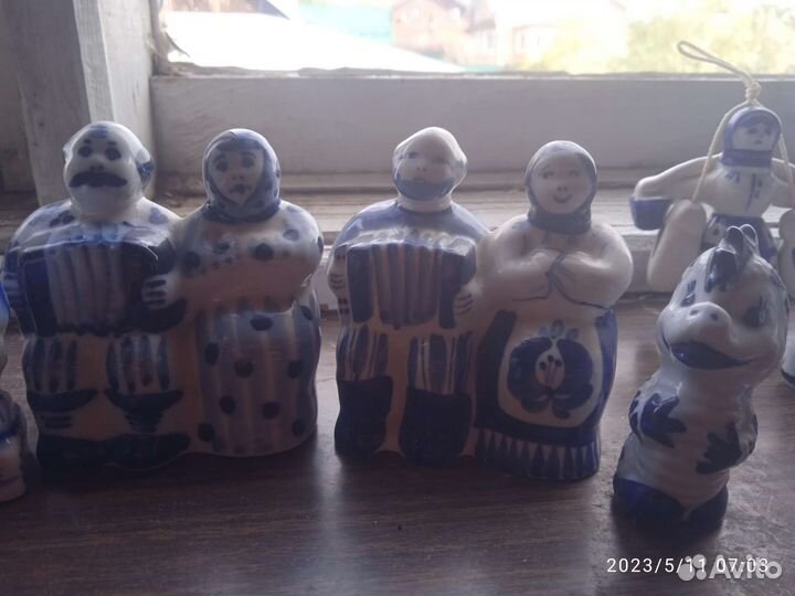 Статуэтки гжель