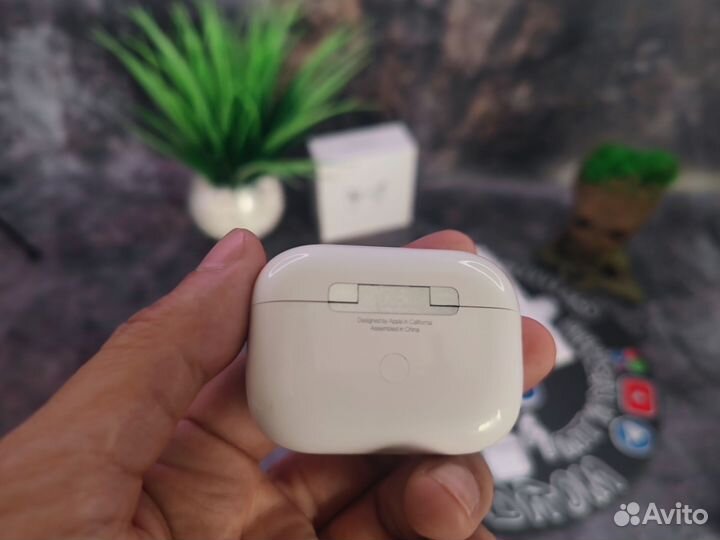 Airpods pro с гравировкой запакованные