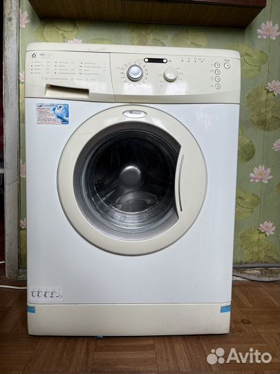 Стиральная машина Whirlpool AWG 236