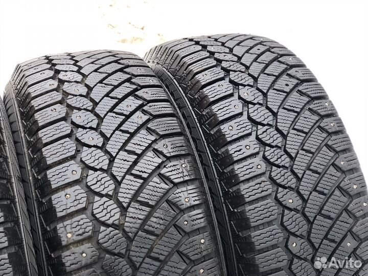 Gislaved Nord Frost 200 225/65 R17 102T