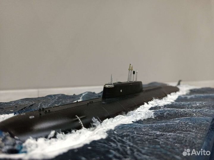 Модель атомной подводной лодки проекта 949
