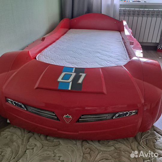 Кровать машина cilek