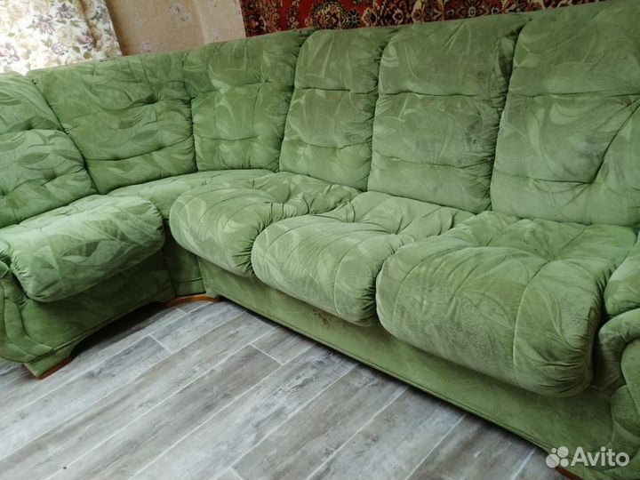 Угловой диван