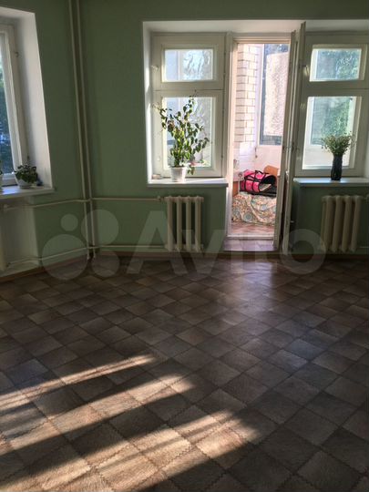 4-к. квартира, 102 м², 4/5 эт.